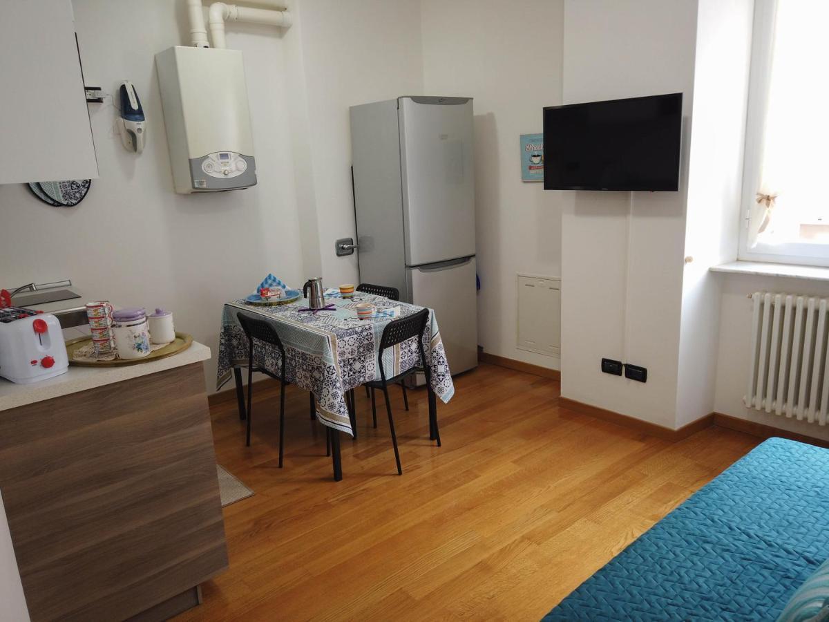 Magenta Centre Economy Apartment Genoa Exterior photo
