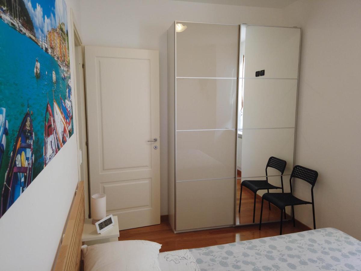Magenta Centre Economy Apartment Genoa Exterior photo